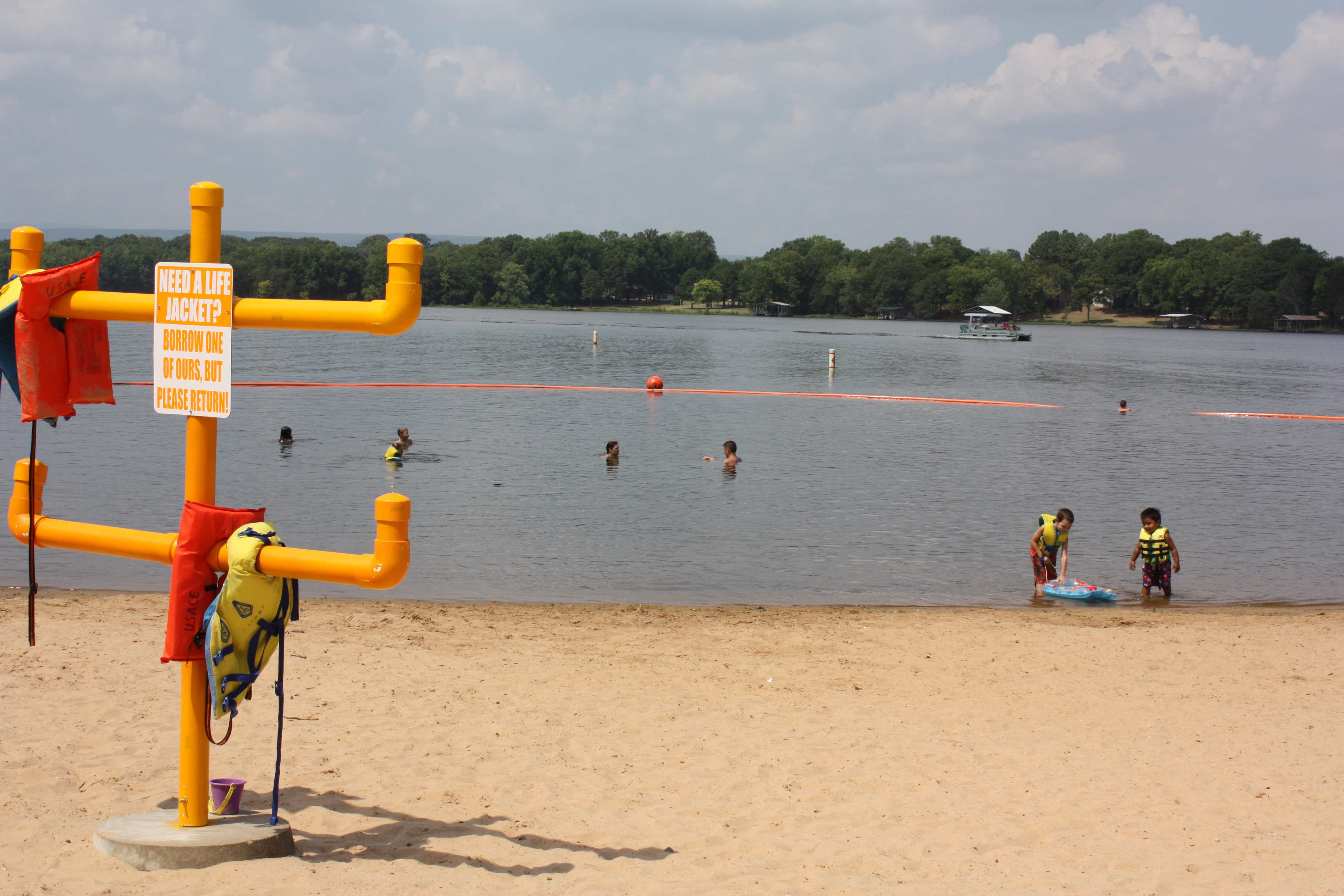 Piney Bay Swim Beach users